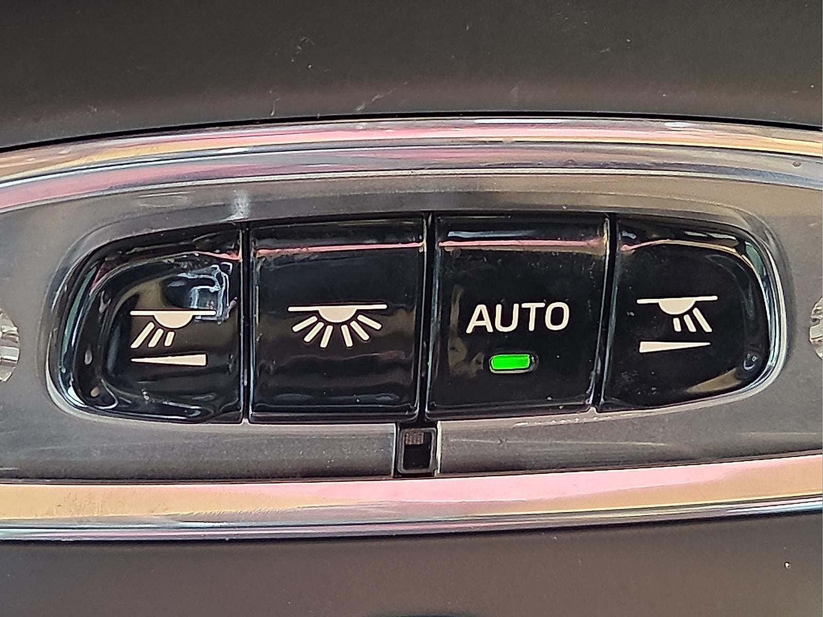 2018 Volvo XC90 T6 Momentum