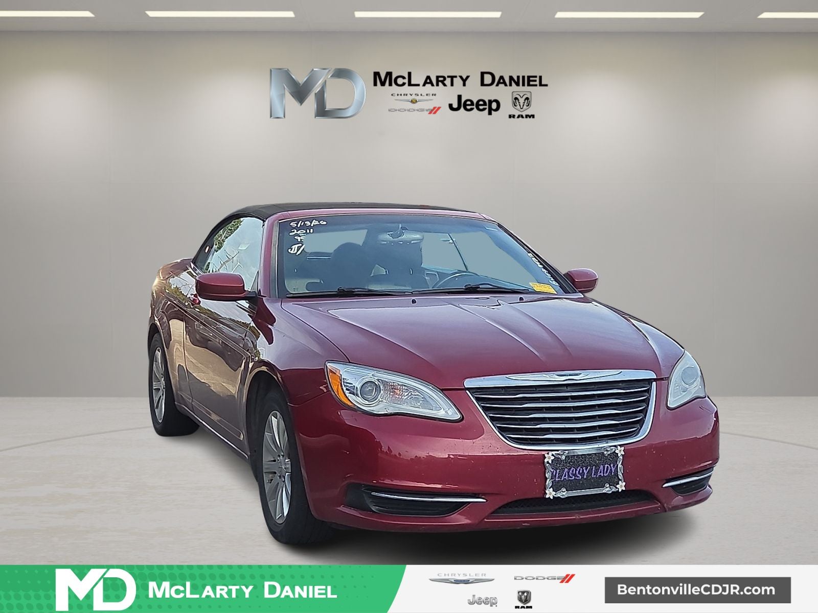 2011 Chrysler 200 Touring Convertible's photo