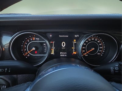 2020 Jeep Wrangler Unlimited Sahara Altitude