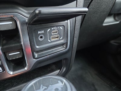 2019 Jeep Wrangler Unlimited Sahara 4x4