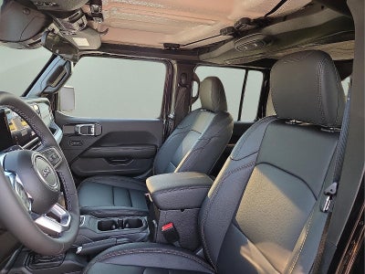 2025 Jeep Wrangler WRANGLER 4-DOOR SAHARA