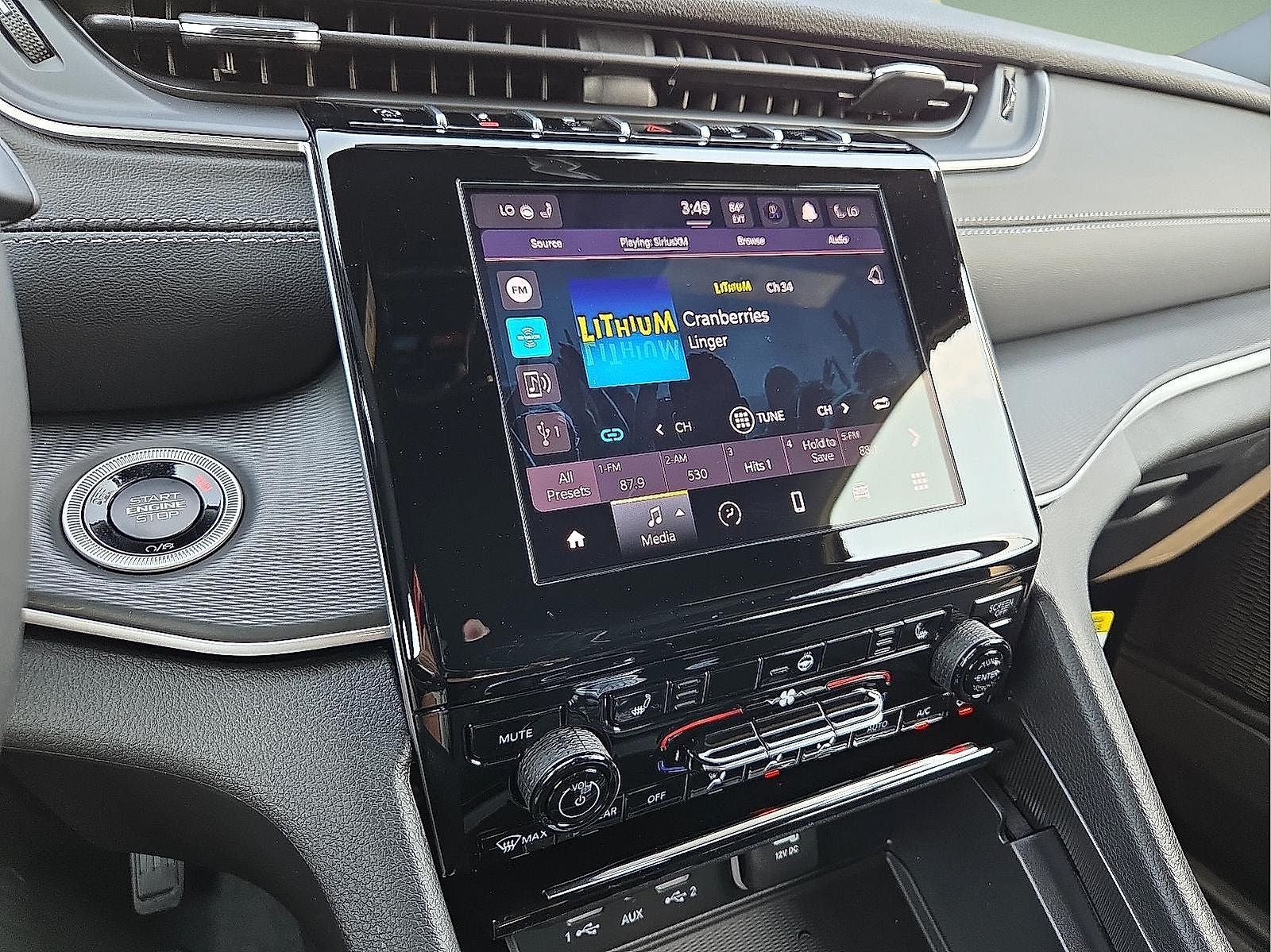 2025 Jeep Grand Cherokee GRAND CHEROKEE ALTITUDE 4X4