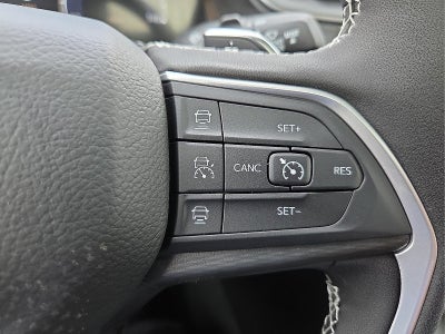 2026 Jeep Grand Cherokee GRAND CHEROKEE LAREDO X 4X4