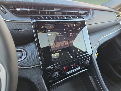 2026 Jeep Grand Cherokee GRAND CHEROKEE LAREDO X 4X4