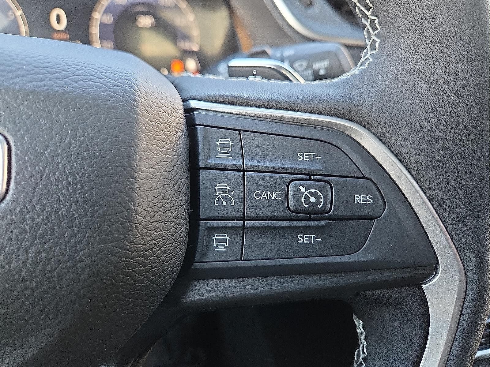 2026 Jeep Grand Cherokee GRAND CHEROKEE LAREDO X 4X4