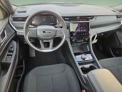 2026 Jeep Grand Cherokee GRAND CHEROKEE LAREDO X 4X4