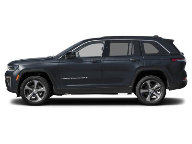 2027 Jeep Grand Cherokee Laredo Altitude