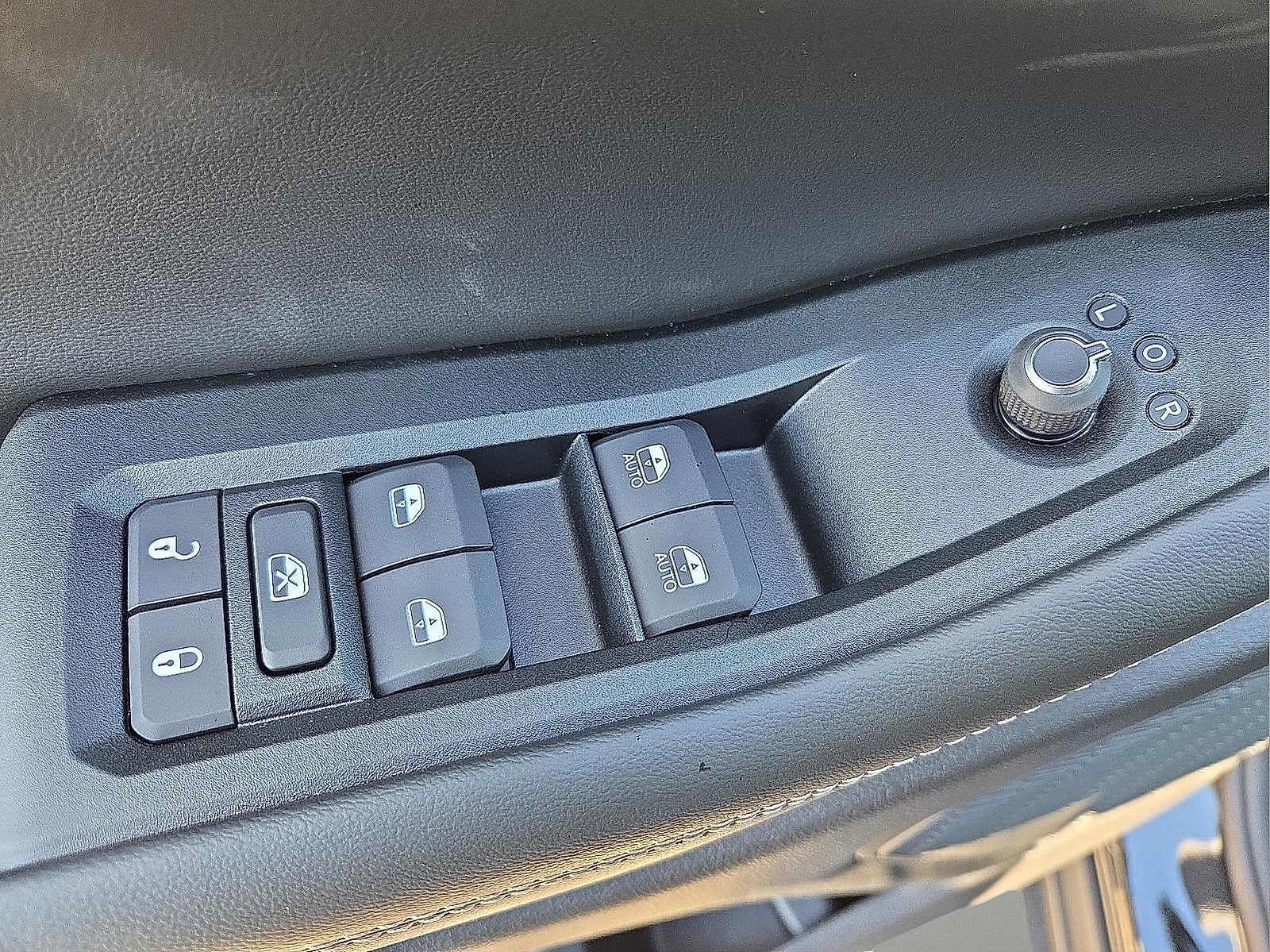 2026 Jeep Grand Cherokee GRAND CHEROKEE ALTITUDE 4X4