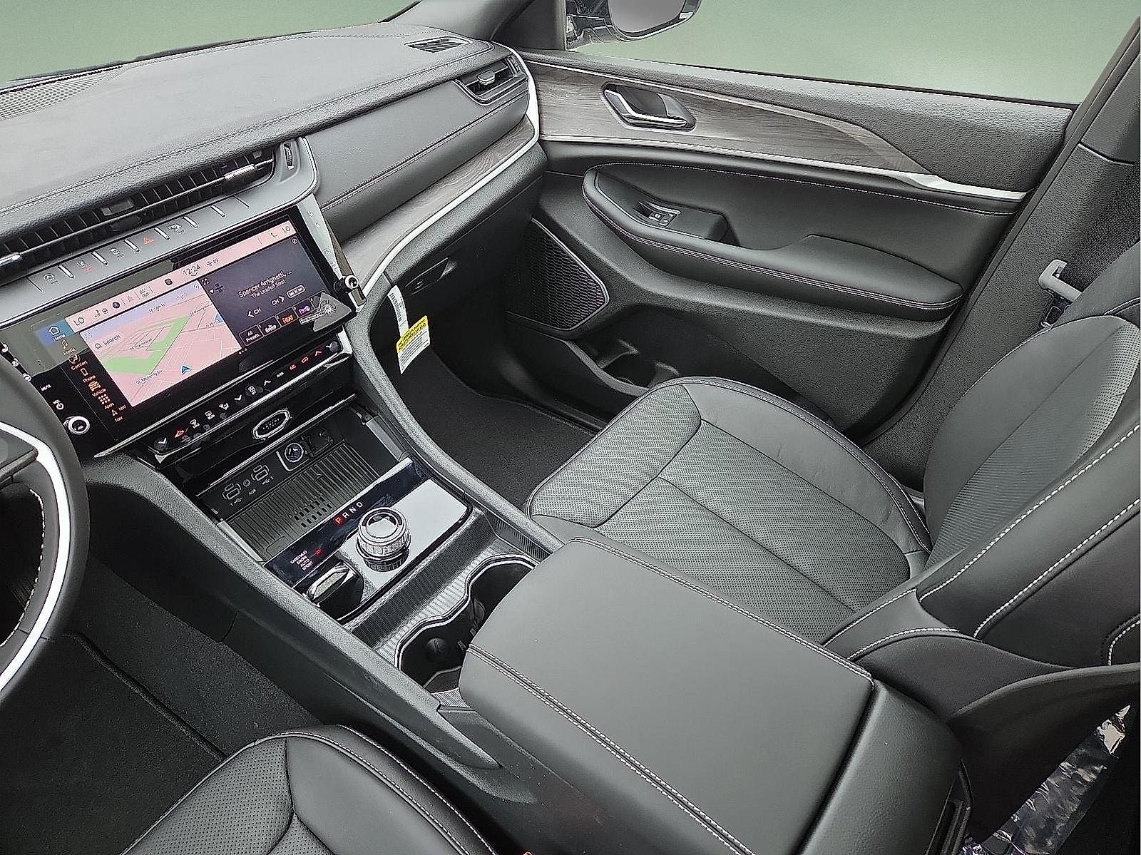 2026 Jeep Grand Cherokee GRAND CHEROKEE LIMITED RESERVE 4X4