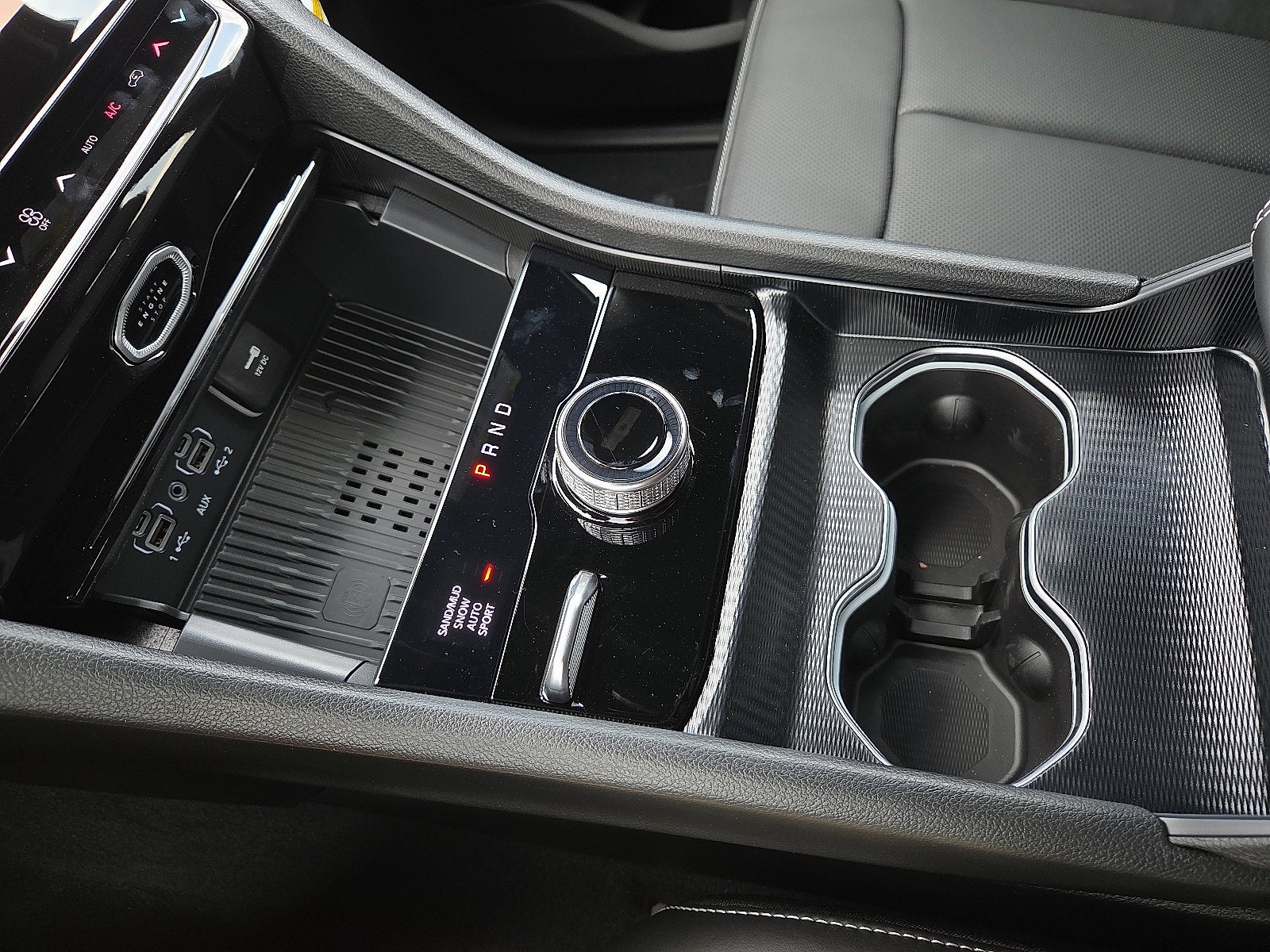 2027 Jeep Grand Cherokee GRAND CHEROKEE LIMITED RESERVE 4X4