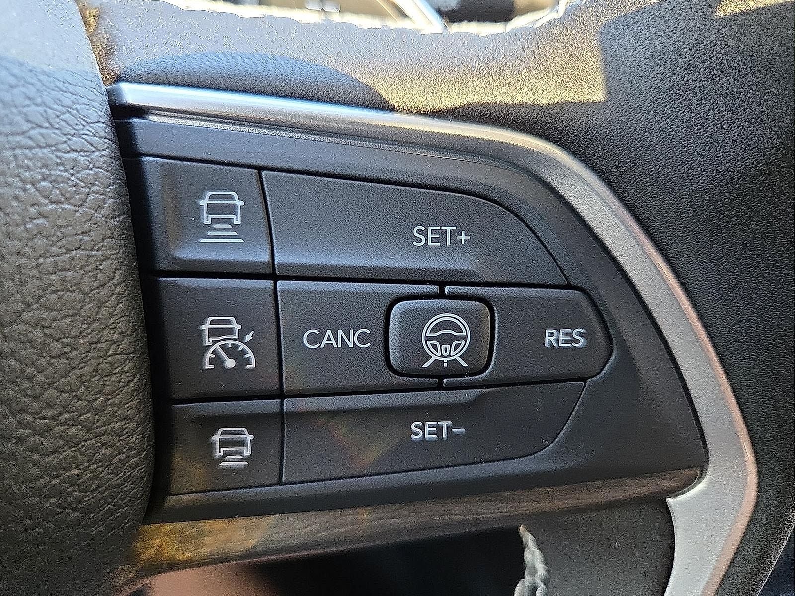 2026 Jeep Grand Cherokee GRAND CHEROKEE LIMITED RESERVE 4X4