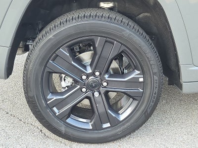 2027 Jeep Grand Cherokee GRAND CHEROKEE LIMITED RESERVE 4X4