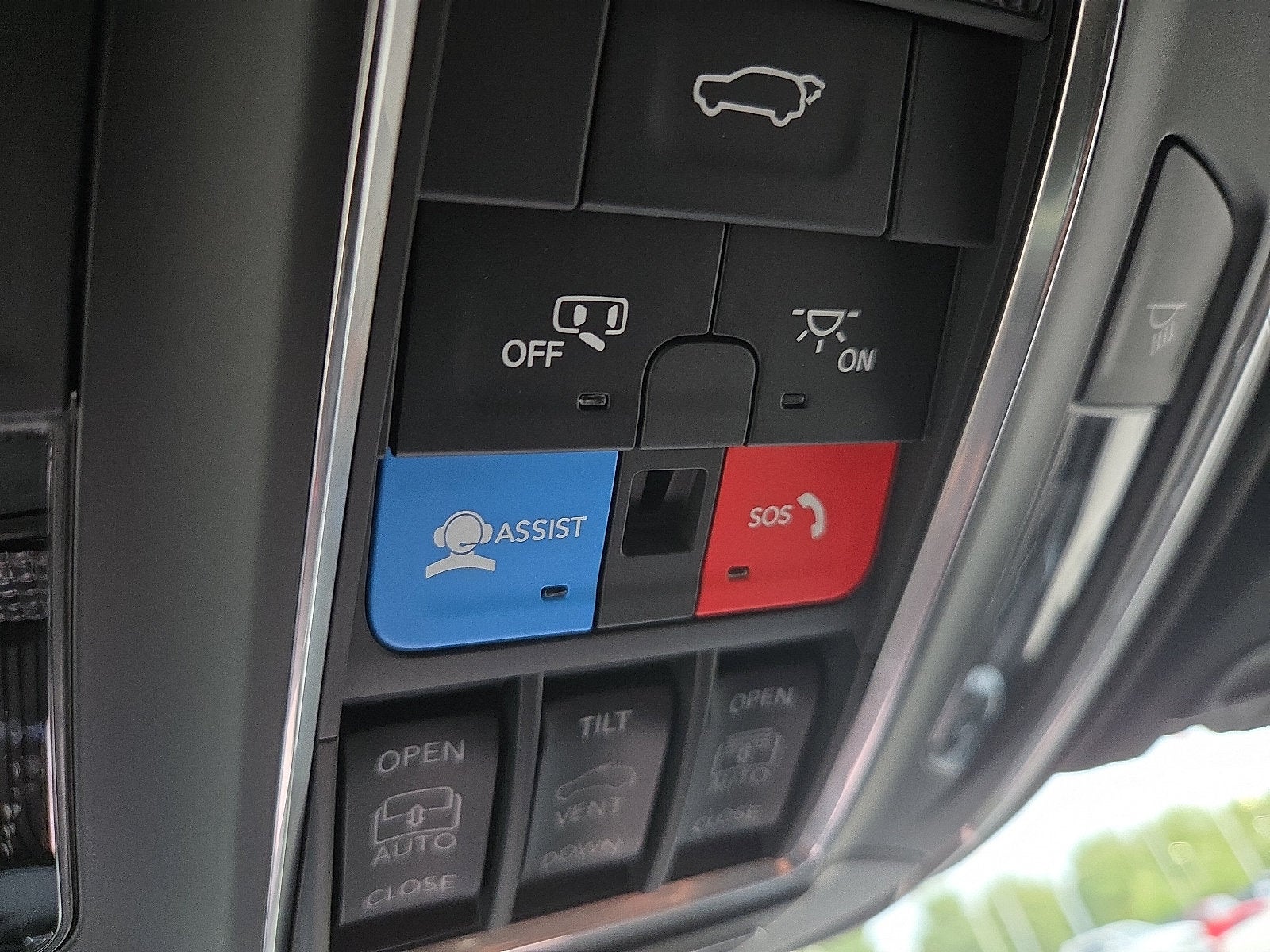 2027 Jeep Grand Cherokee GRAND CHEROKEE LIMITED RESERVE 4X4