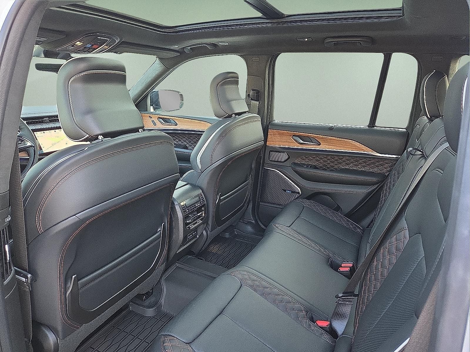 2026 Jeep Grand Cherokee GRAND CHEROKEE SUMMIT 4X4
