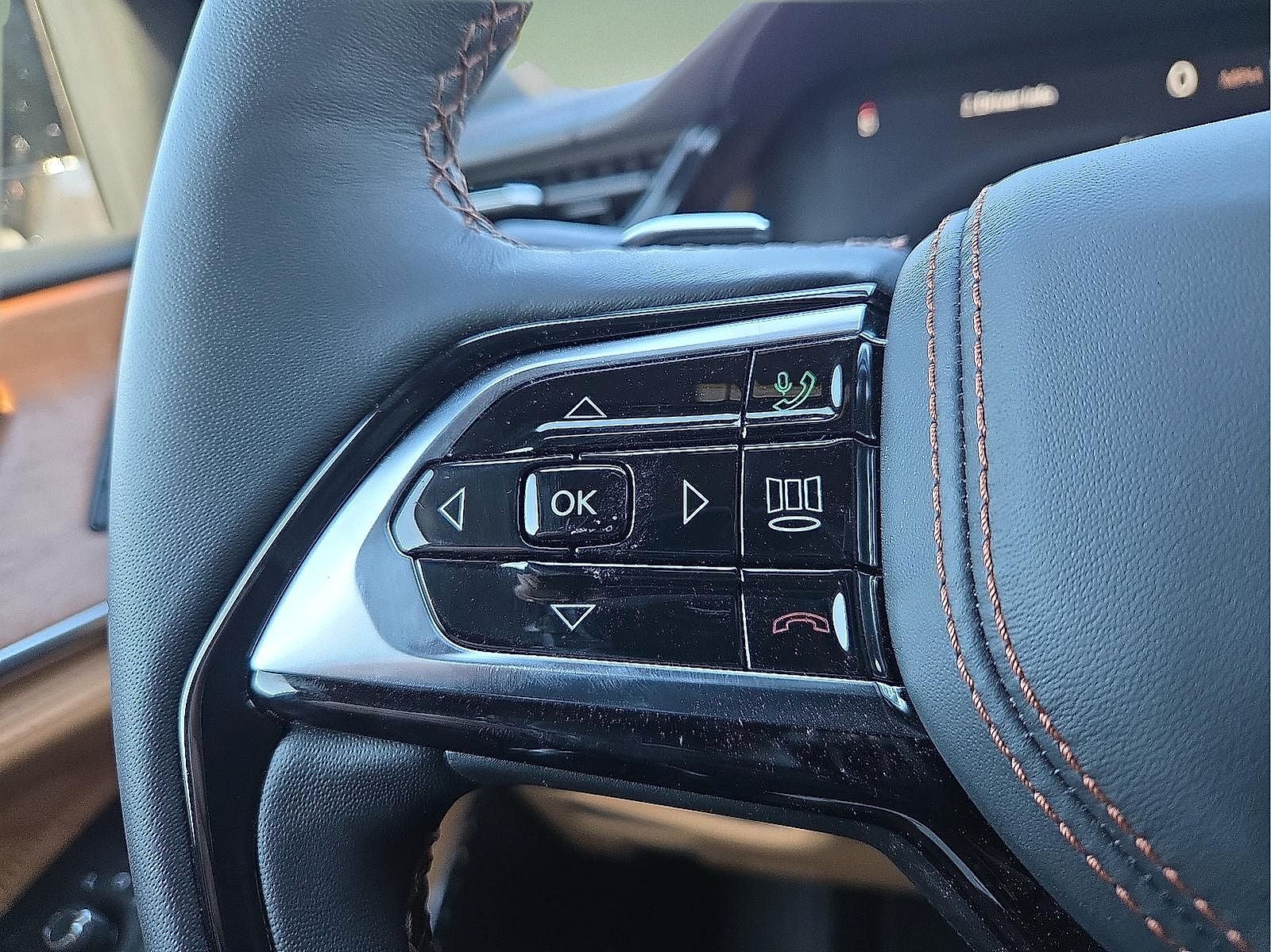 2026 Jeep Grand Cherokee GRAND CHEROKEE SUMMIT 4X4