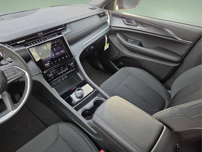 2026 Jeep Grand Cherokee GRAND CHEROKEE L LAREDO X 4X4