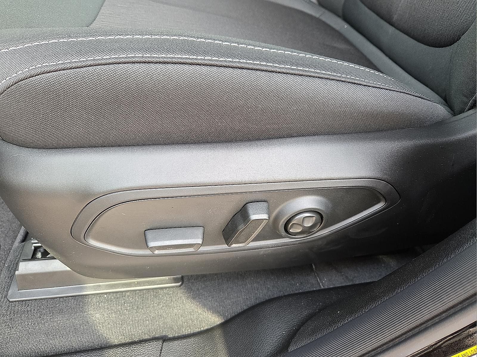 2026 Jeep Grand Cherokee GRAND CHEROKEE L LAREDO X 4X4