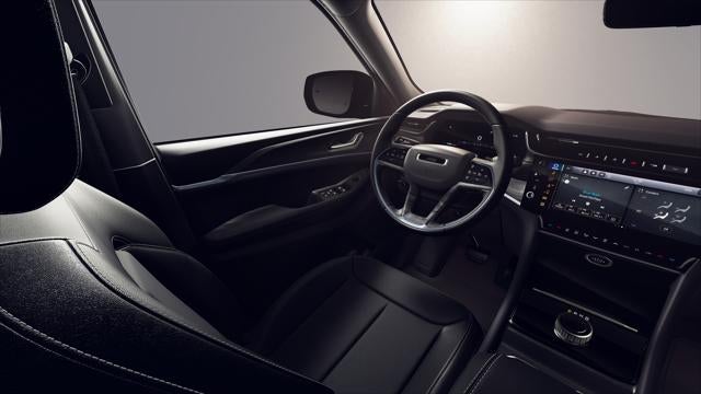 2026 Jeep Grand Cherokee GRAND CHEROKEE L LAREDO X 4X4