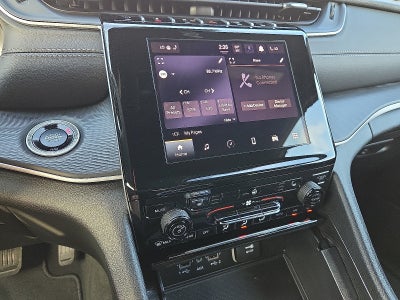 2025 Jeep Grand Cherokee GRAND CHEROKEE L ALTITUDE 4X4