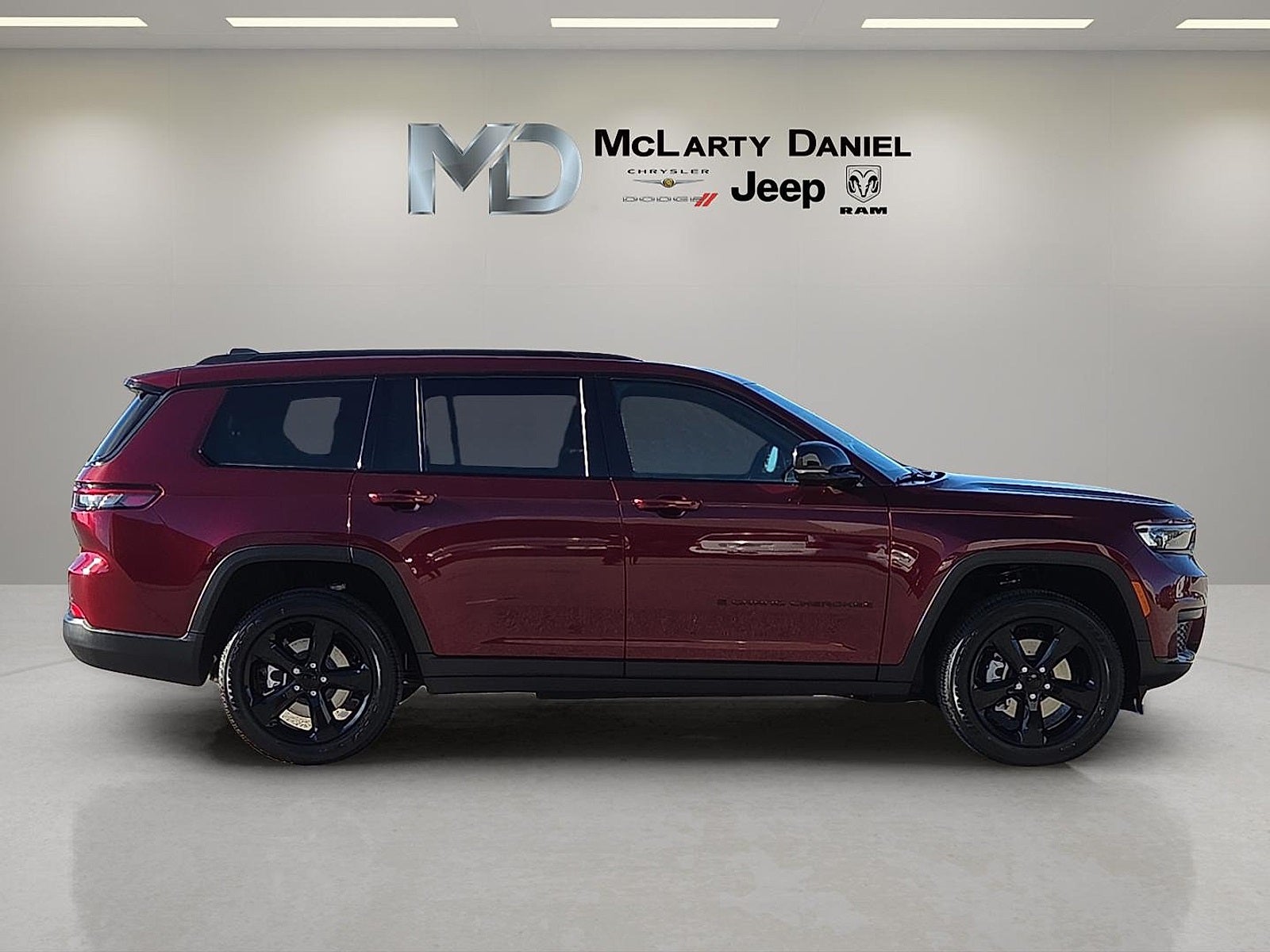 2025 Jeep Grand Cherokee GRAND CHEROKEE L ALTITUDE X 4X4