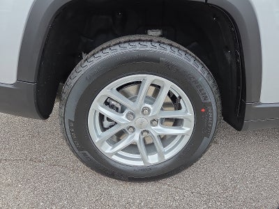 2025 Jeep Grand Cherokee GRAND CHEROKEE L LAREDO 4X4