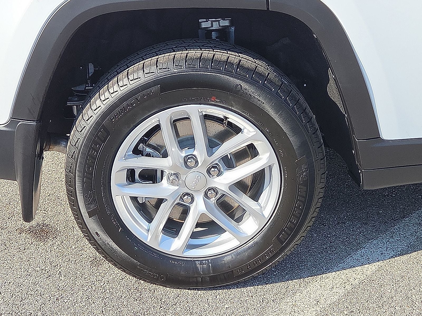 2025 Jeep Grand Cherokee L Laredo X 4x4