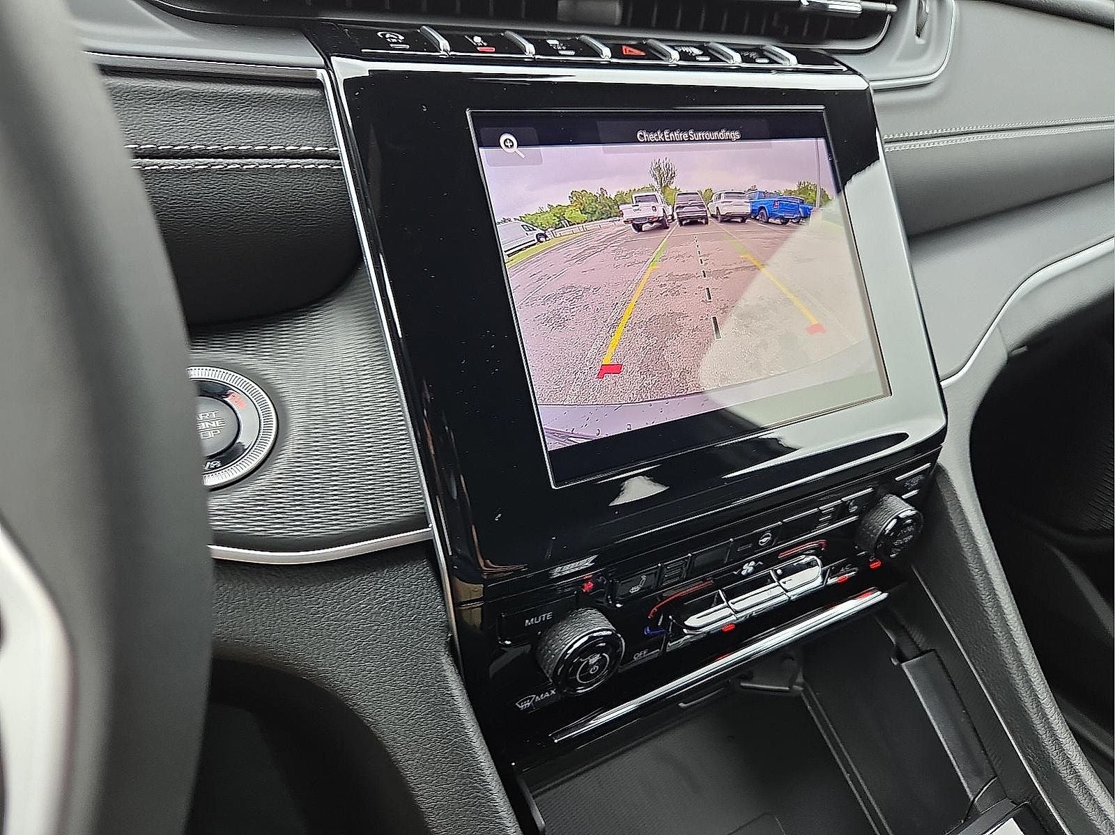 2025 Jeep Grand Cherokee GRAND CHEROKEE L ALTITUDE 4X4