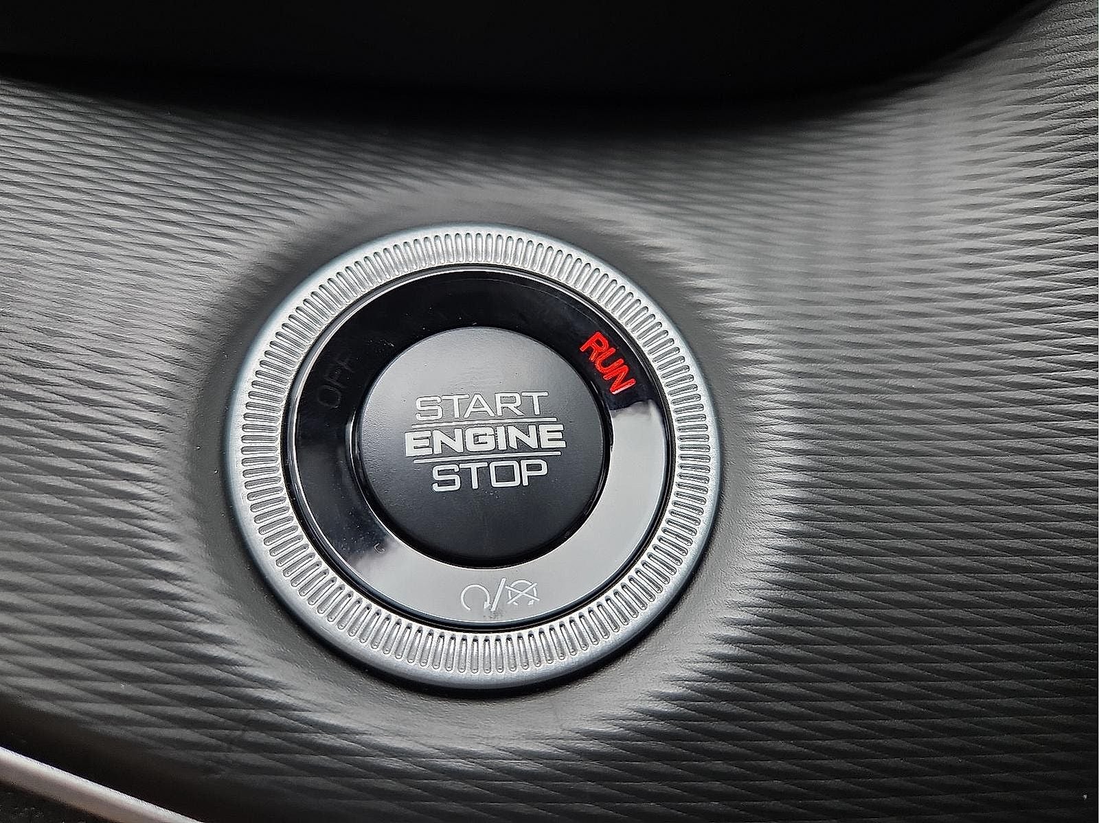 2025 Jeep Grand Cherokee GRAND CHEROKEE L ALTITUDE 4X4