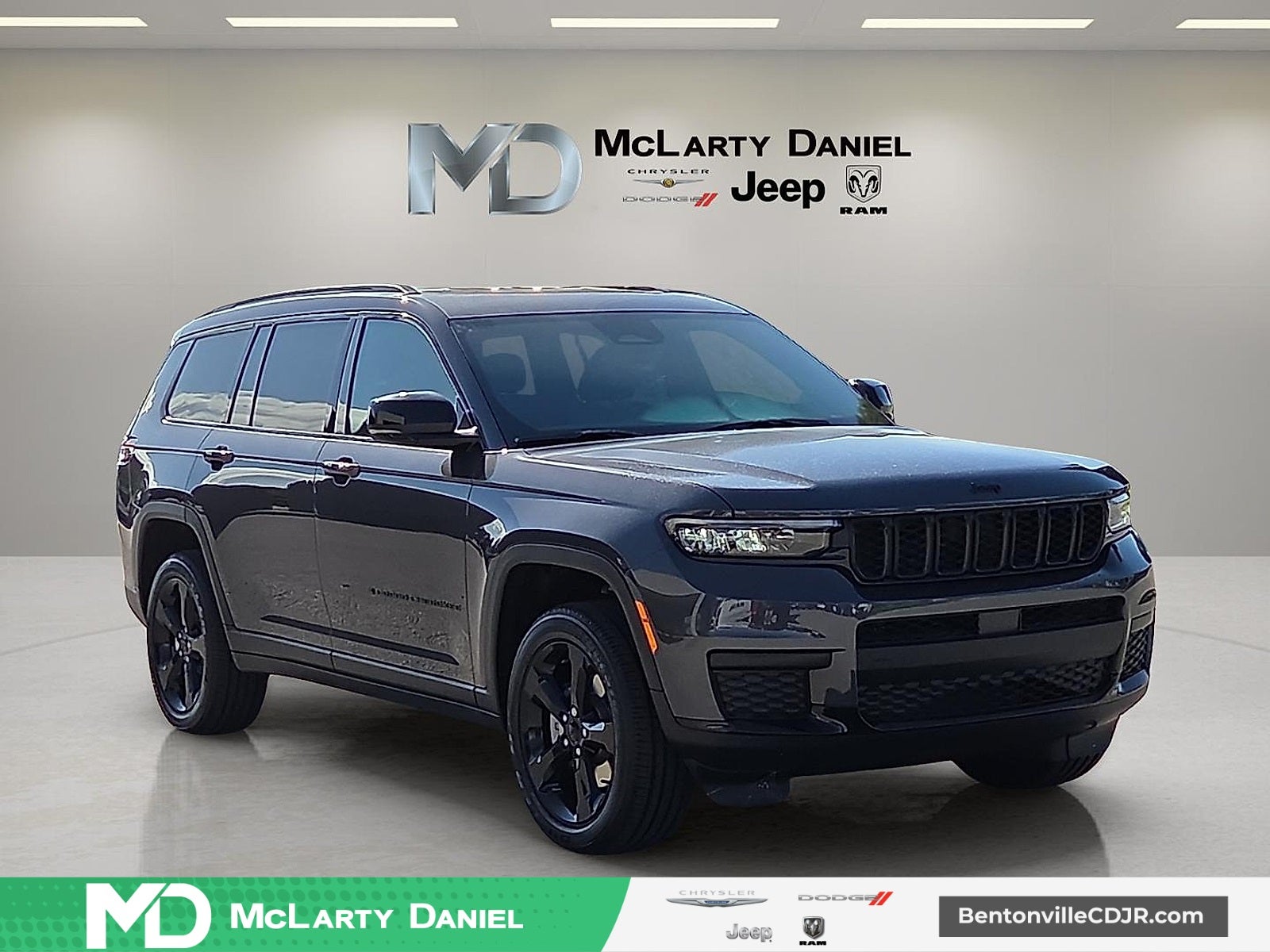 2025 Jeep Grand Cherokee GRAND CHEROKEE L ALTITUDE 4X4