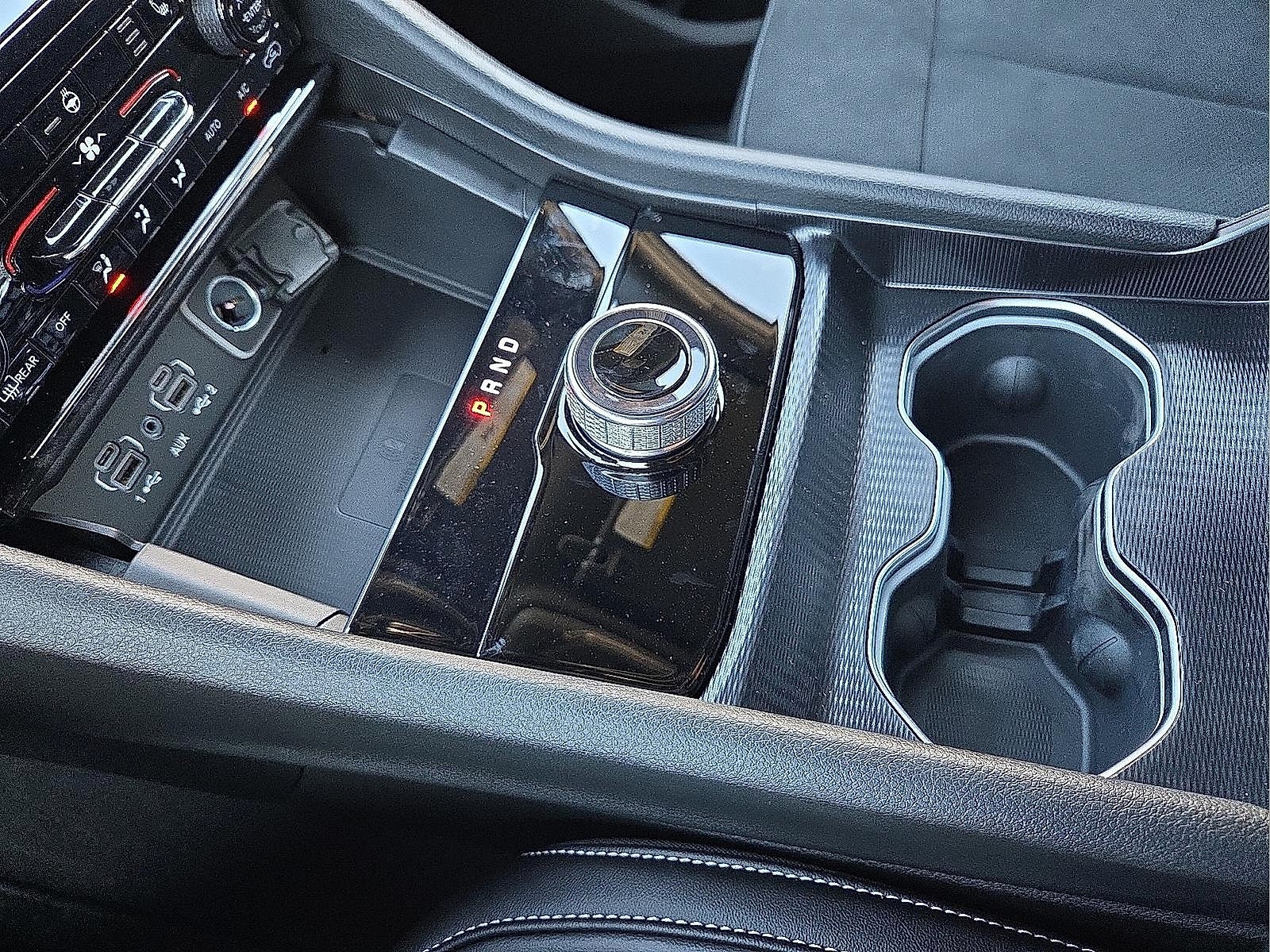 2025 Jeep Grand Cherokee GRAND CHEROKEE L ALTITUDE 4X4