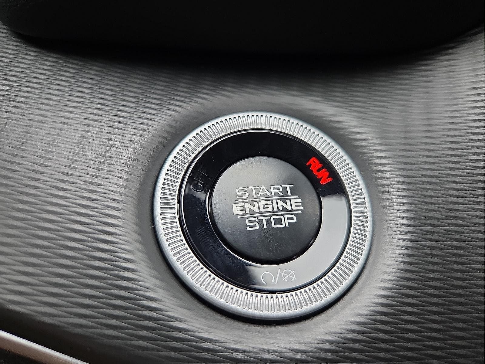 2025 Jeep Grand Cherokee GRAND CHEROKEE L LAREDO 4X4