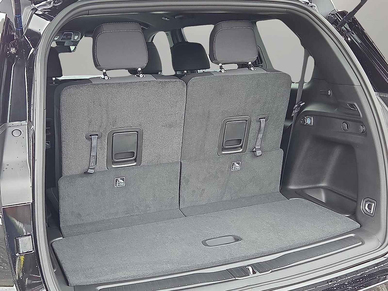 2025 Jeep Grand Cherokee GRAND CHEROKEE L LAREDO 4X4