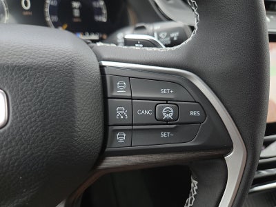 2027 Jeep Grand Cherokee GRAND CHEROKEE L LAREDO ALTITUDE 4X4