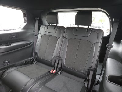 2027 Jeep Grand Cherokee GRAND CHEROKEE L LAREDO ALTITUDE 4X4