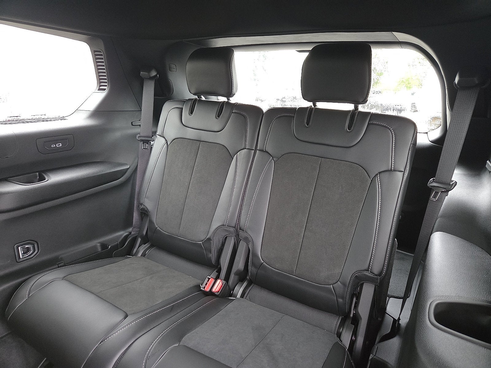 2027 Jeep Grand Cherokee GRAND CHEROKEE L LAREDO ALTITUDE 4X4