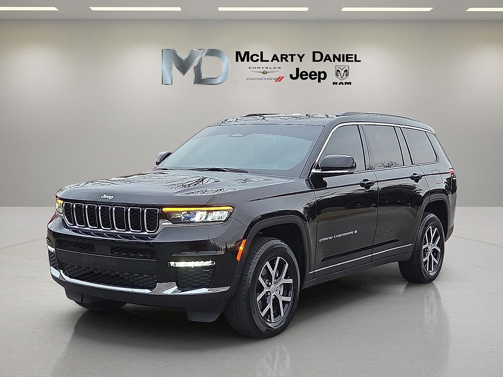 2025 Jeep Grand Cherokee L Limited 4x4