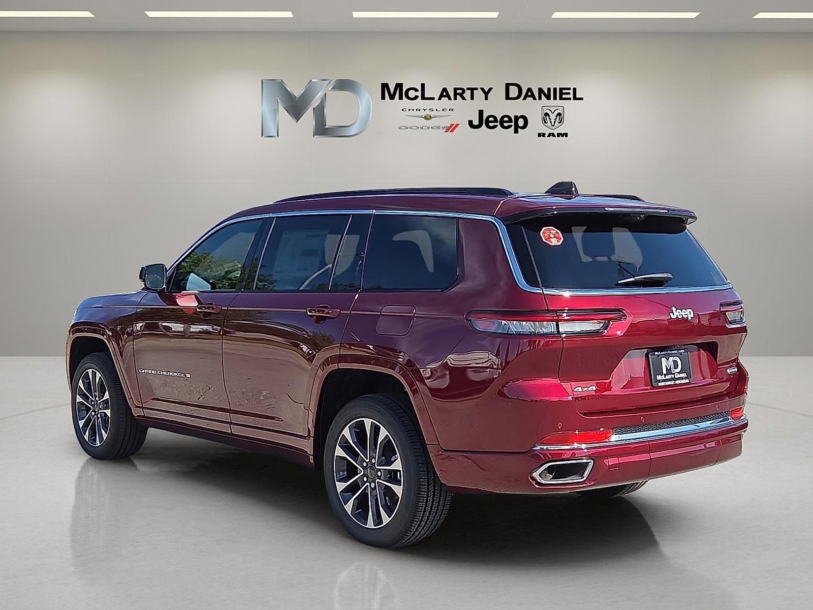 2025 Jeep Grand Cherokee GRAND CHEROKEE L OVERLAND 4X4