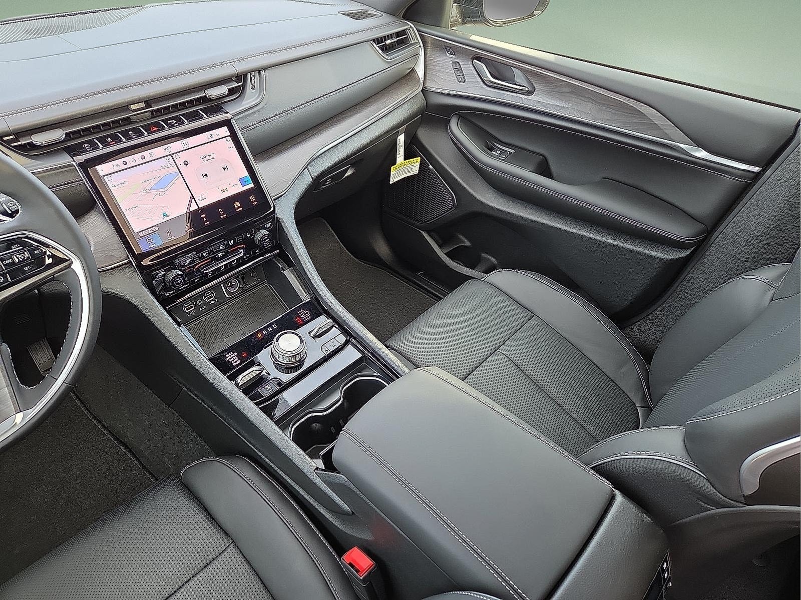 2025 Jeep Grand Cherokee GRAND CHEROKEE L OVERLAND 4X4