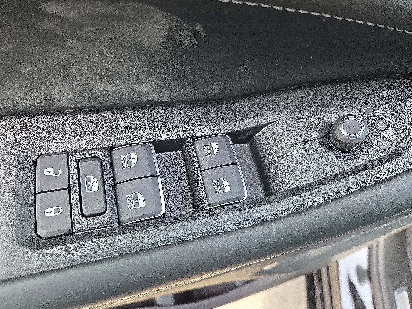 2025 Jeep Grand Cherokee GRAND CHEROKEE L OVERLAND 4X4