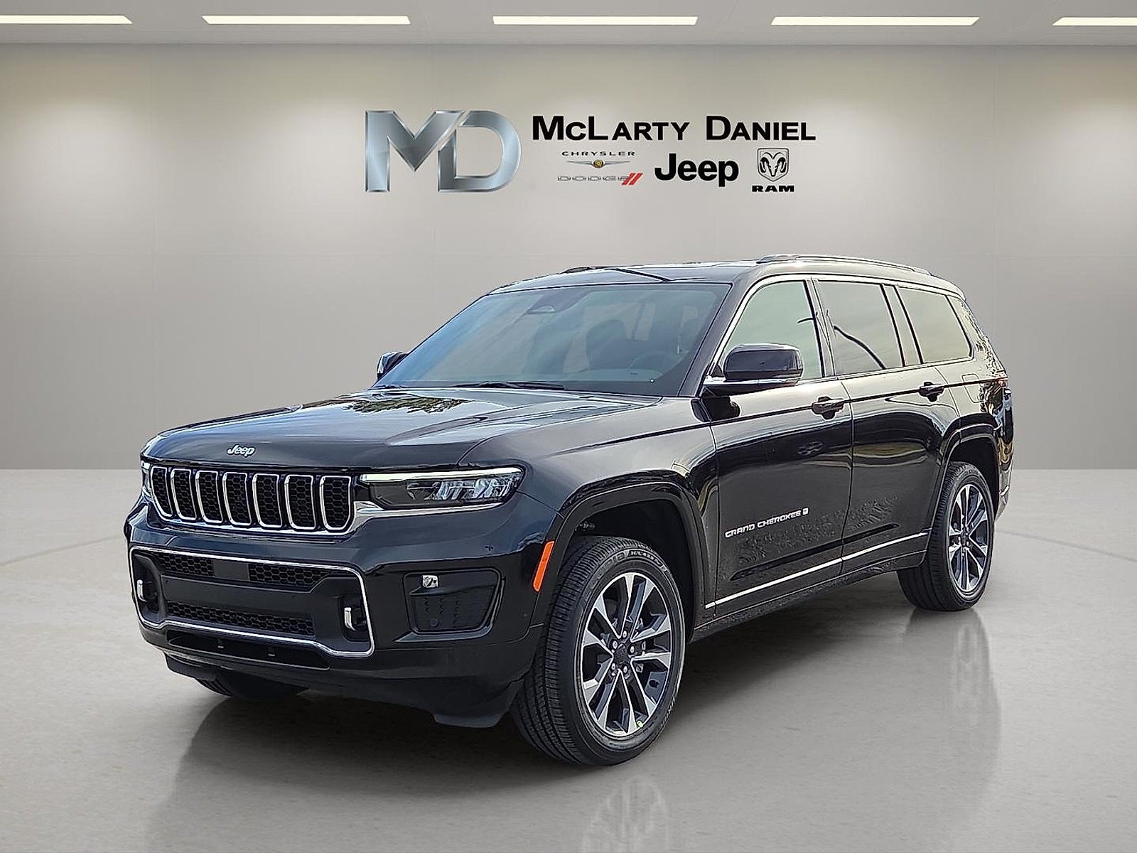 2025 Jeep Grand Cherokee GRAND CHEROKEE L OVERLAND 4X4