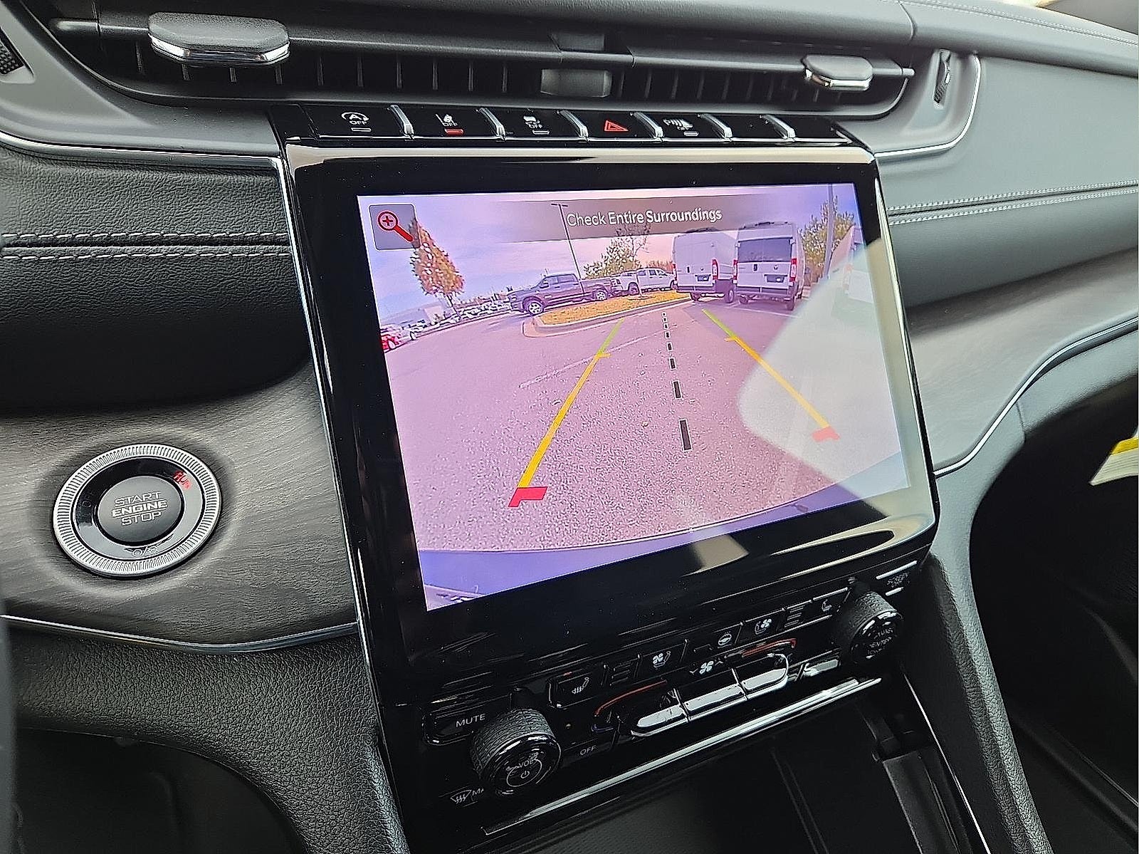 2025 Jeep Grand Cherokee GRAND CHEROKEE L OVERLAND 4X4