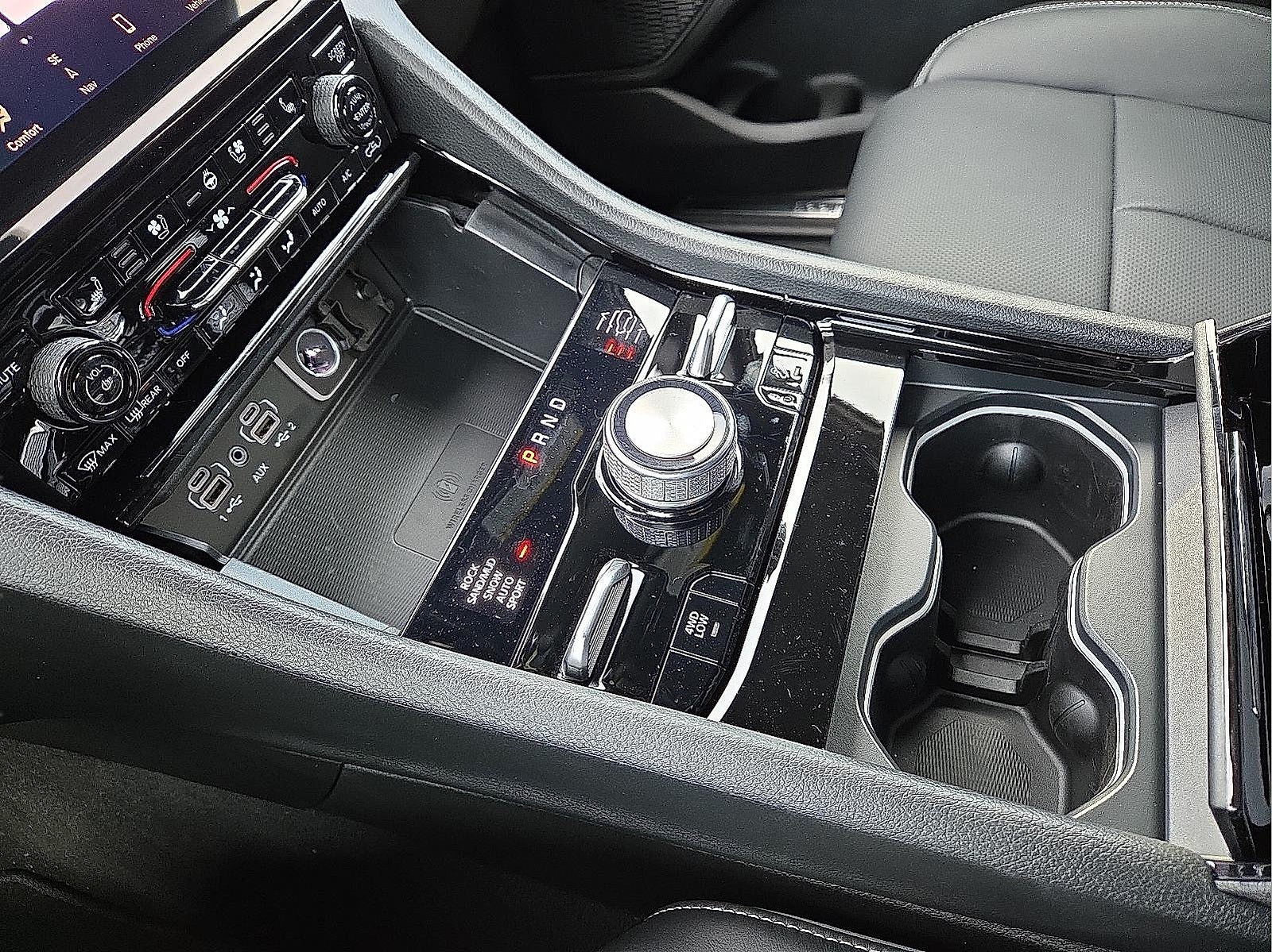 2025 Jeep Grand Cherokee GRAND CHEROKEE L OVERLAND 4X4