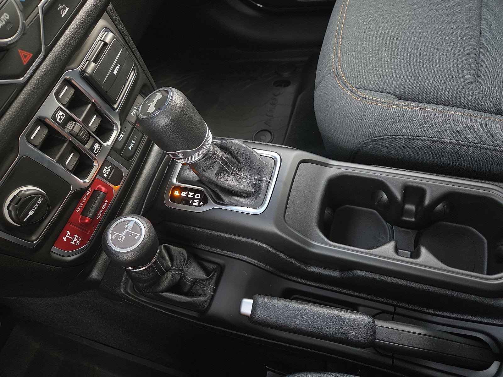 2027 Jeep Wrangler WRANGLER 4-DOOR WILLYS