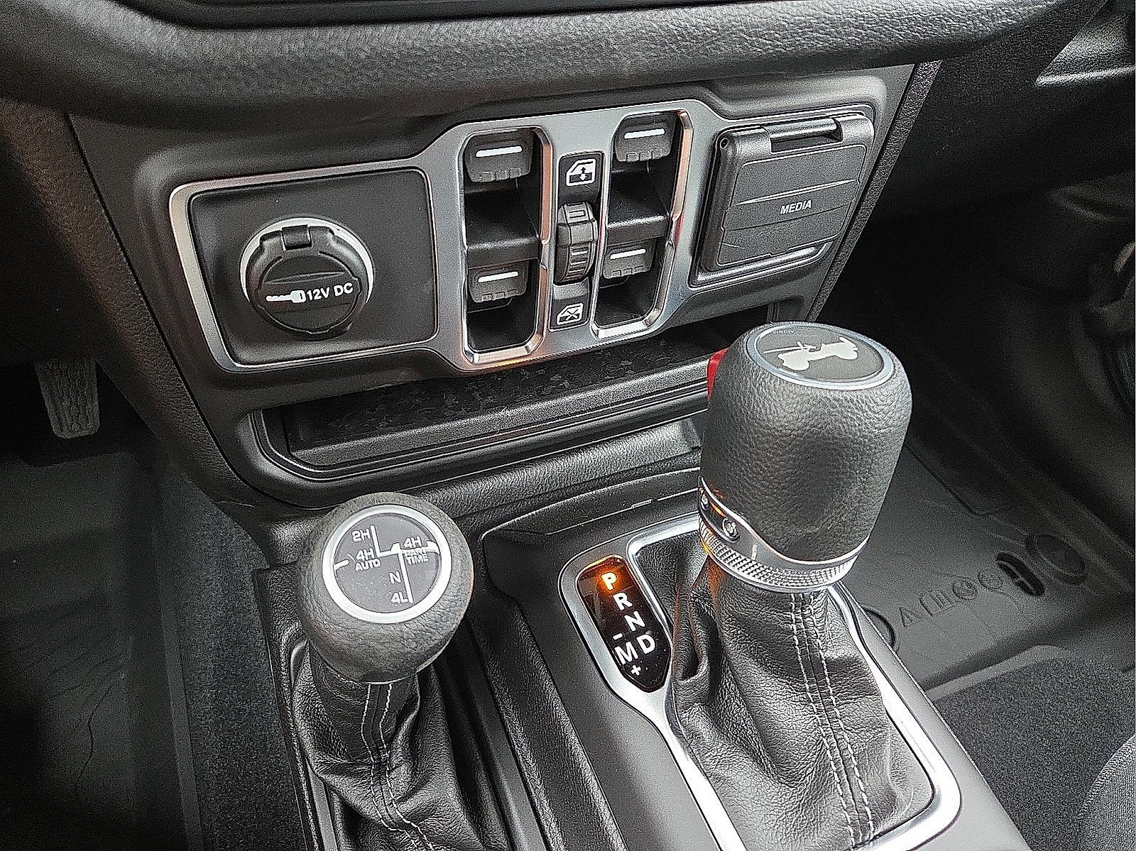 2025 Jeep Wrangler 4xe WRANGLER 4-DOOR SPORT S 4xe