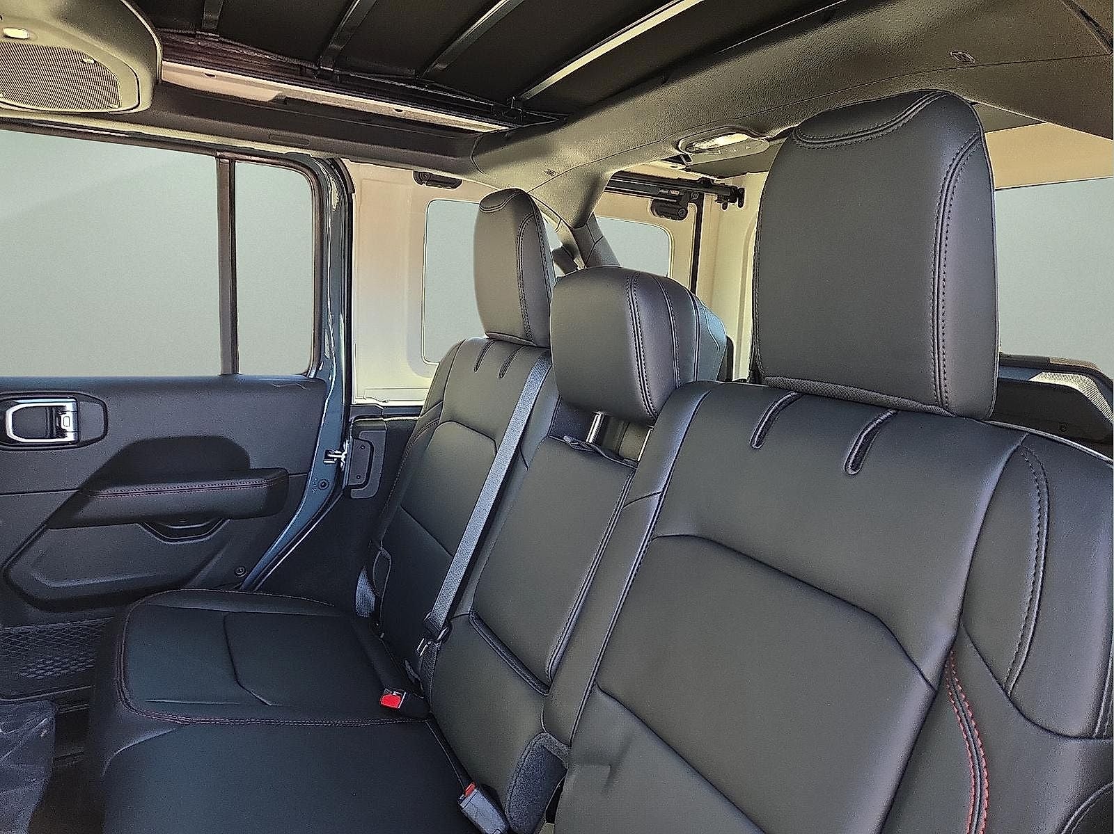 2026 Jeep Wrangler WRANGLER 4-DOOR MOAB 392