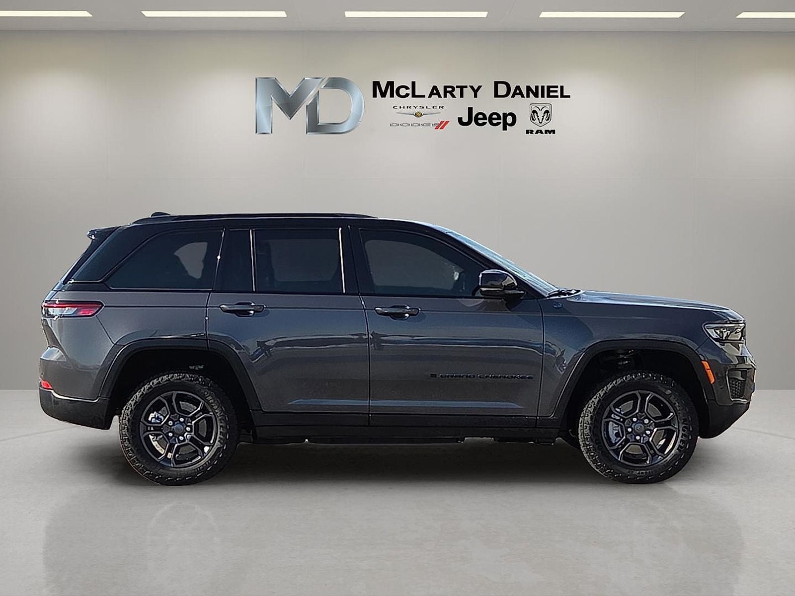 2024 Jeep Grand Cherokee 4xe Trailhawk