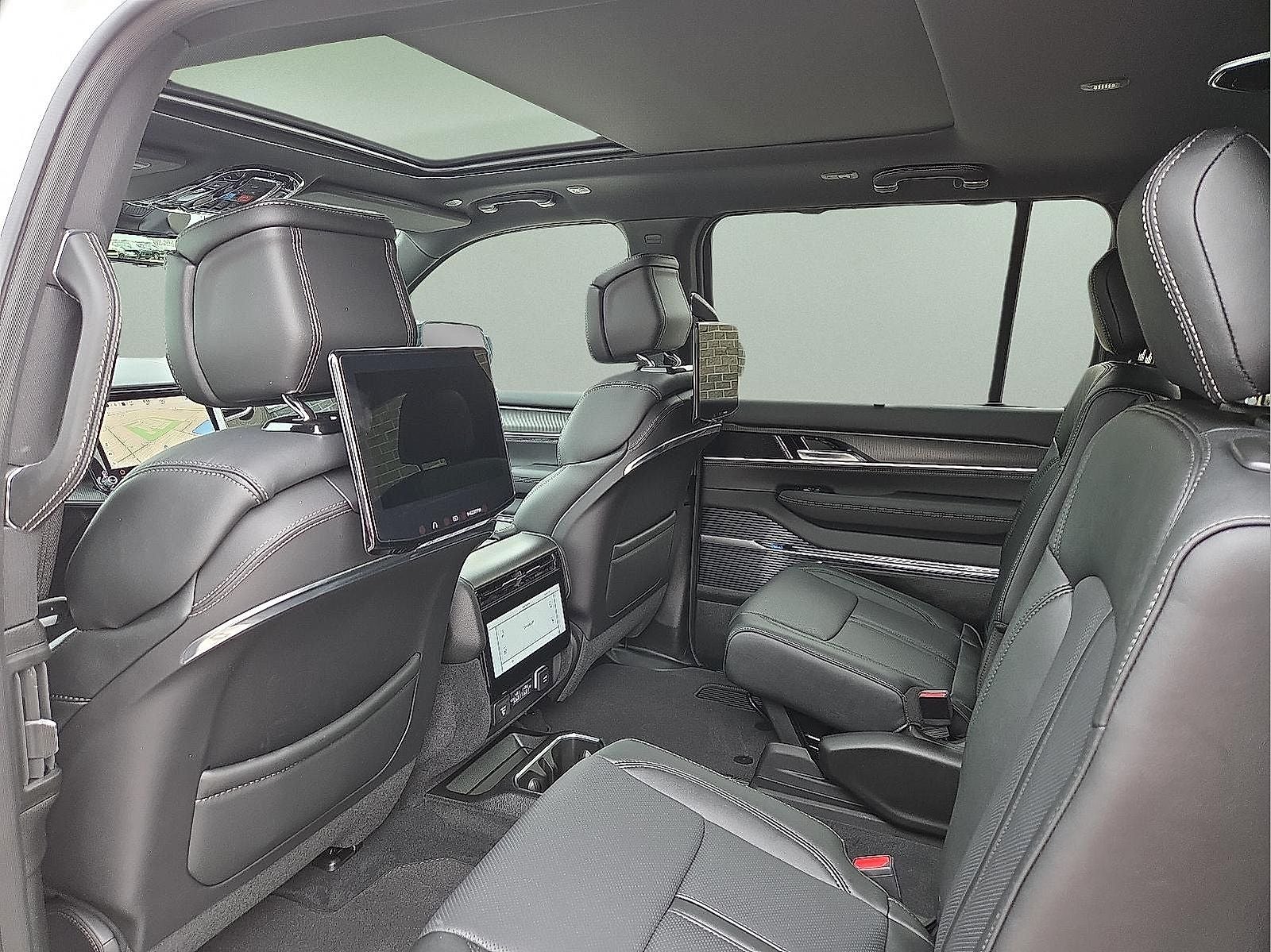 2026 Jeep Grand Wagoneer GRAND WAGONEER L SUMMIT OBSIDIAN 4X4