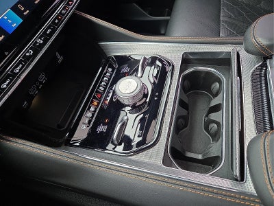 2023 Jeep Grand Wagoneer L Series III