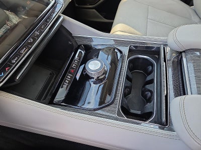 2022 Jeep Wagoneer Series III 4x2