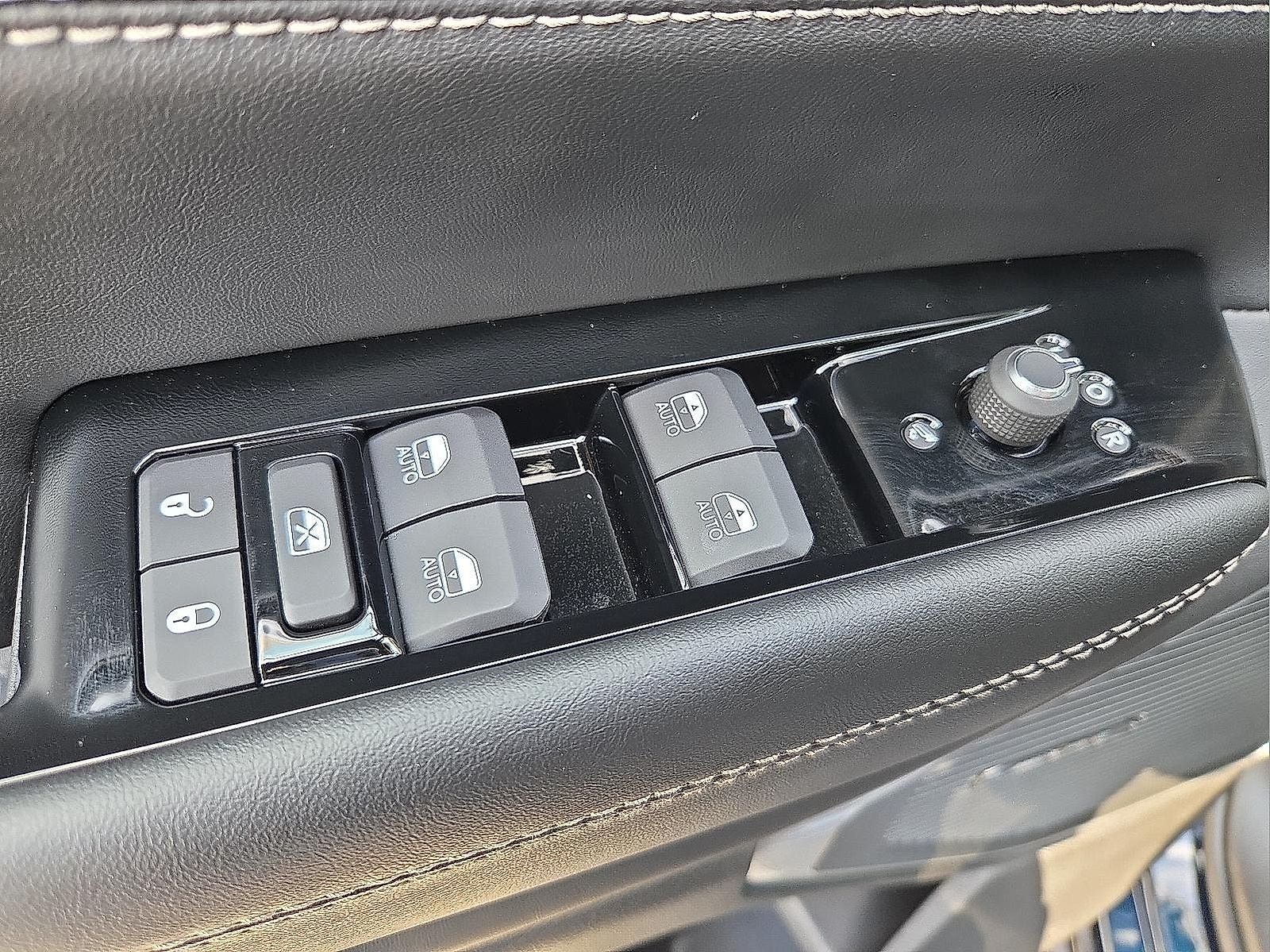 2026 Jeep Grand Wagoneer GRAND WAGONEER UPLAND 4X4